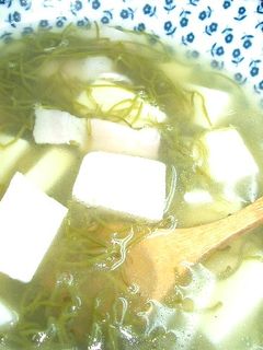 めかぶ+ベーコンのスープ-レシピのメイン写真