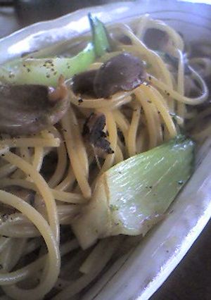 歯ごたえ最高☆砂肝チンゲン菜の中華パスタ-レシピのメイン写真