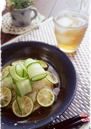 柑橘香って爽やか～すだち・胡瓜の素麺-レシピのメイン写真