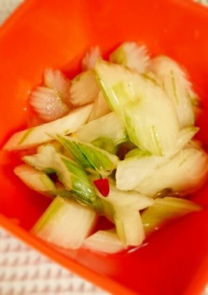 すし酢で簡単!セロリのピリ辛酢漬け〜-レシピのメイン写真