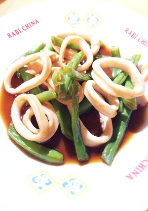 インゲン豆とイカのオイスターソース炒め-レシピのメイン写真