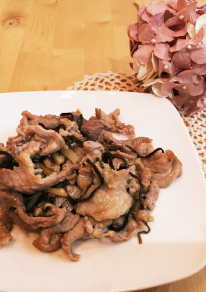 簡単☆豚肉とジャガイモの塩昆布炒め-レシピのメイン写真