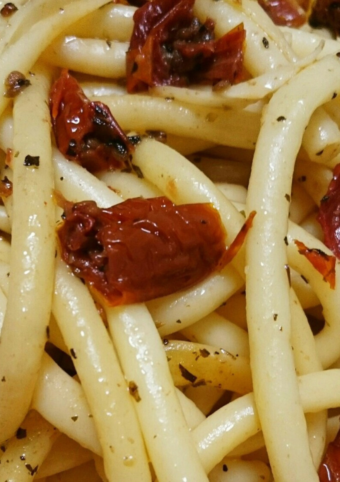 ドライトマトのマカロンチーニパスタ-レシピのメイン写真