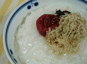 簡単やさしい"生米"からのふっくらおかゆ-レシピのメイン写真