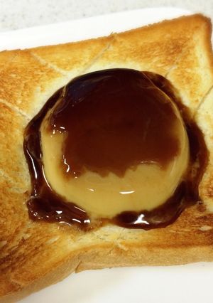 プリン乗せるだけトースト-レシピのメイン写真