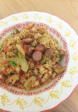 ピリ辛!美味しいレタスチャーハン-レシピのメイン写真