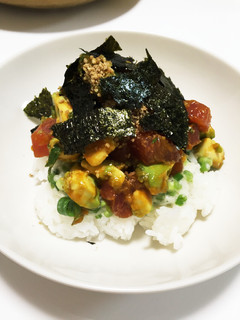 暑い夏に★まぐろとアボカドのユッケ丼-レシピのメイン写真