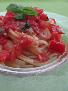トマトとバジルの冷製パスタ-レシピのメイン写真
