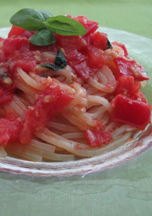 トマトとバジルの冷製パスタ-レシピのメイン写真