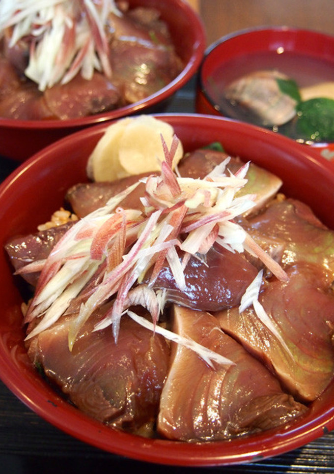 戻り鰹で漬けちらし寿司-レシピのメイン写真