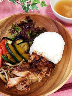 鶏ムネ肉のおろし玉葱ソテープレート-レシピのメイン写真