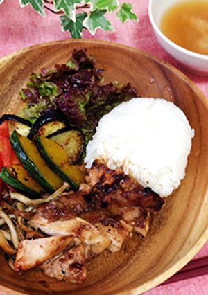 鶏ムネ肉のおろし玉葱ソテープレート-レシピのメイン写真