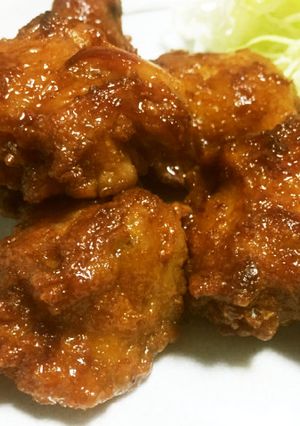 唐揚げ(ニンニク醤油蜂蜜風味ソースで)-レシピのメイン写真