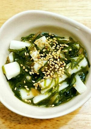 長芋とめかぶの梅ナンプラー和え-レシピのメイン写真