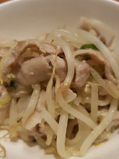 シャキっともやしと豚バラの鶏塩炒め☆-レシピのメイン写真