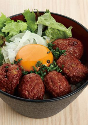 照り照りつくね月見丼-レシピのメイン写真