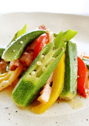 レンジで野菜を手軽に！オクラのバター醤油-レシピのメイン写真