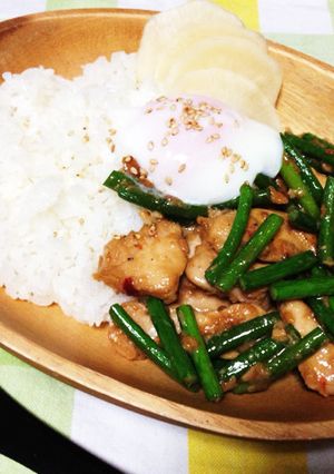 節約☆安いムネ肉でスタミナ丼ぶり-レシピのメイン写真