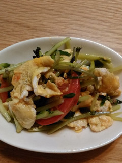 そらまめ豆苗のトマト卵炒め-レシピのメイン写真