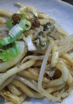 つぶし牡蠣入り焼きうどん-レシピのメイン写真