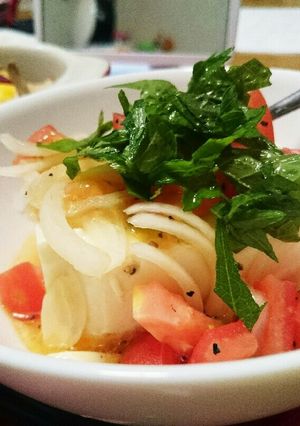 ☆簡単☆酢玉ねぎ のトマトと大葉の冷奴-レシピのメイン写真