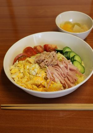 キャンプのごはん　冷やし中華＆フルーツ-レシピのメイン写真
