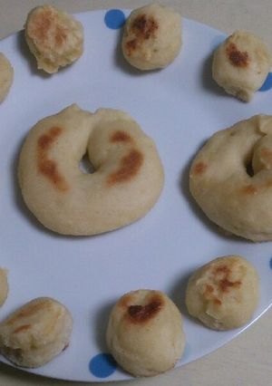 ★試作★フライパンで蒸し焼き豆腐ドーナツ-レシピのメイン写真