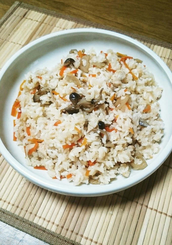 鶏むねと根菜の炊き込み風ご飯-レシピのメイン写真