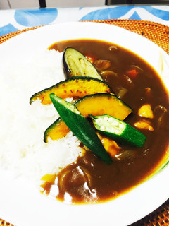 夏バテ防止!彩り夏野菜カレー-レシピのメイン写真