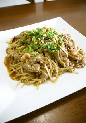 豚肉ともやしのピリ辛味噌炒め♪-レシピのメイン写真