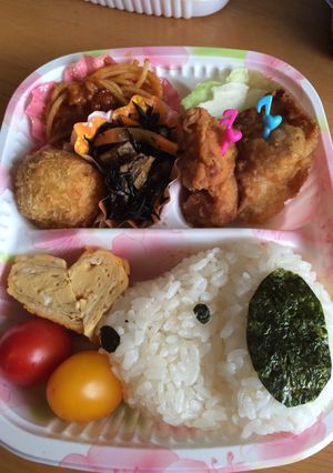 【キャラ弁】スヌーピー-レシピのメイン写真
