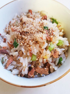 さんま蒲焼缶詰で 簡単混ぜご飯☆-レシピのメイン写真