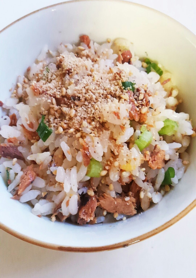 さんま蒲焼缶詰で 簡単混ぜご飯☆-レシピのメイン写真