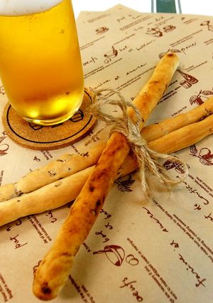 家飲みに！香ばしおつまみ「グリッシーニ」-レシピのメイン写真
