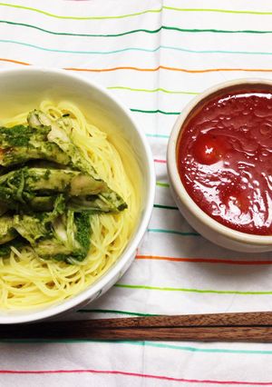 冷やしトマトつけ麺 バジルチキンのせ-レシピのメイン写真