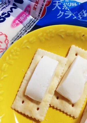 大好きな給食のムース☆クラッカーのせ-レシピのメイン写真