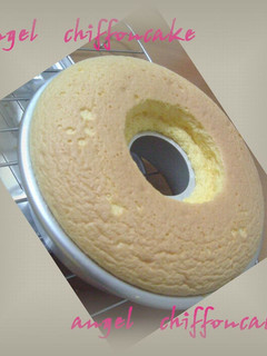 リング型を使ってエンジェルシフォンケーキ-レシピのメイン写真