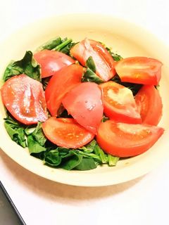 ほうれん草トマトめんつゆサラダ-レシピのメイン写真