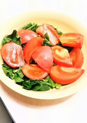 ほうれん草トマトめんつゆサラダ-レシピのメイン写真