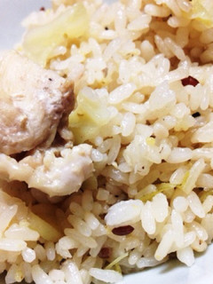 鶏肉とキャベツの炊き込みごはん-レシピのメイン写真