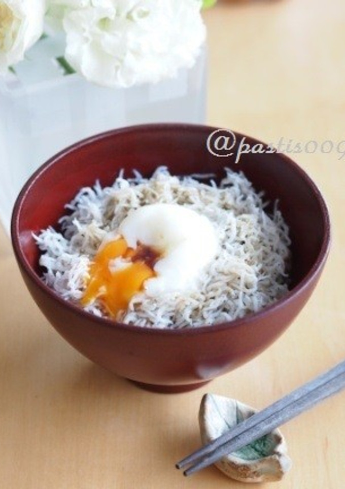 簡単♪しらす丼 温玉のせ-レシピのメイン写真