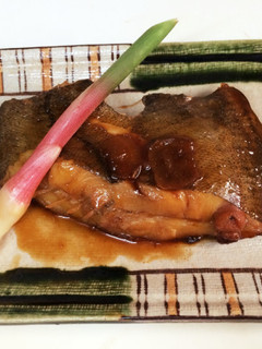 今日の朝ごはん献立(カレイの煮付け)-レシピのメイン写真
