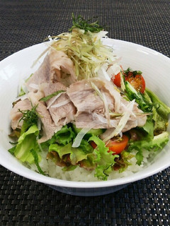 ★サッパリ(^^)牛冷しゃぶサラダ丼♪♪-レシピのメイン写真