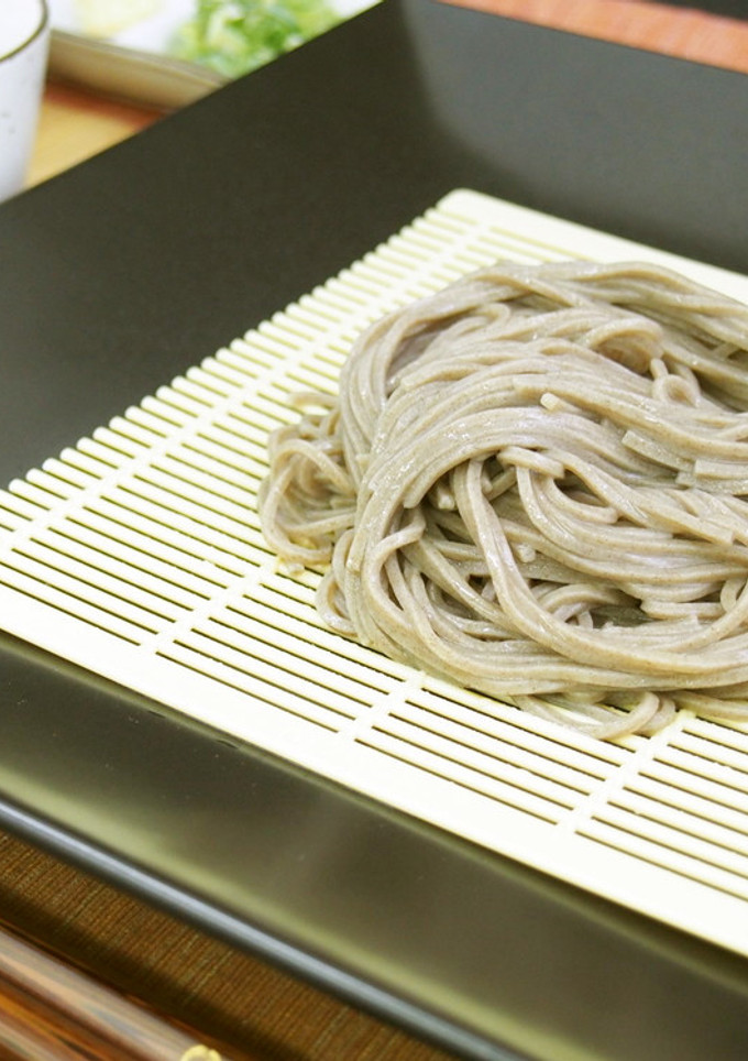 おうちで簡単！風味豊かな「手打ちそば」-レシピのメイン写真
