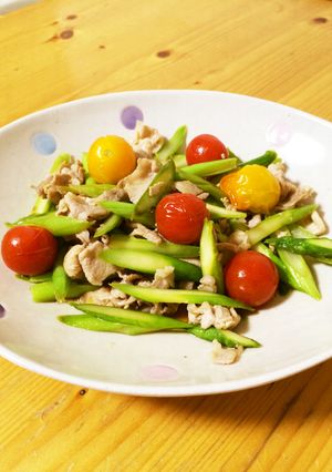 アスパラとミニトマトと豚肉炒めぽん酢和え-レシピのメイン写真