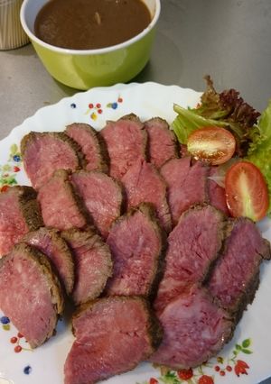 家に有る調味料で炊飯器本格ローストビーフ-レシピのメイン写真