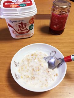 いちごジャグルト-レシピのメイン写真