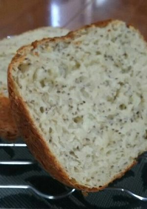 簡単 チアシードの食パン！-レシピのメイン写真