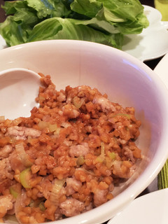我が家の定番★ひきわり納豆のレタス包み-レシピのメイン写真