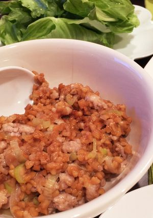 我が家の定番★ひきわり納豆のレタス包み-レシピのメイン写真